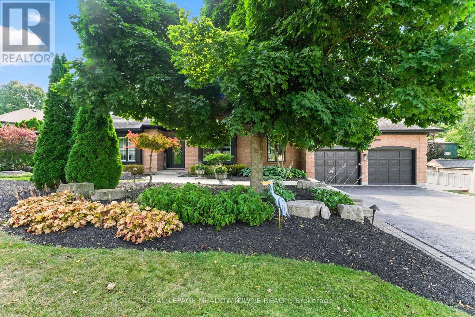 2 BLUEHERON LANE Image 1