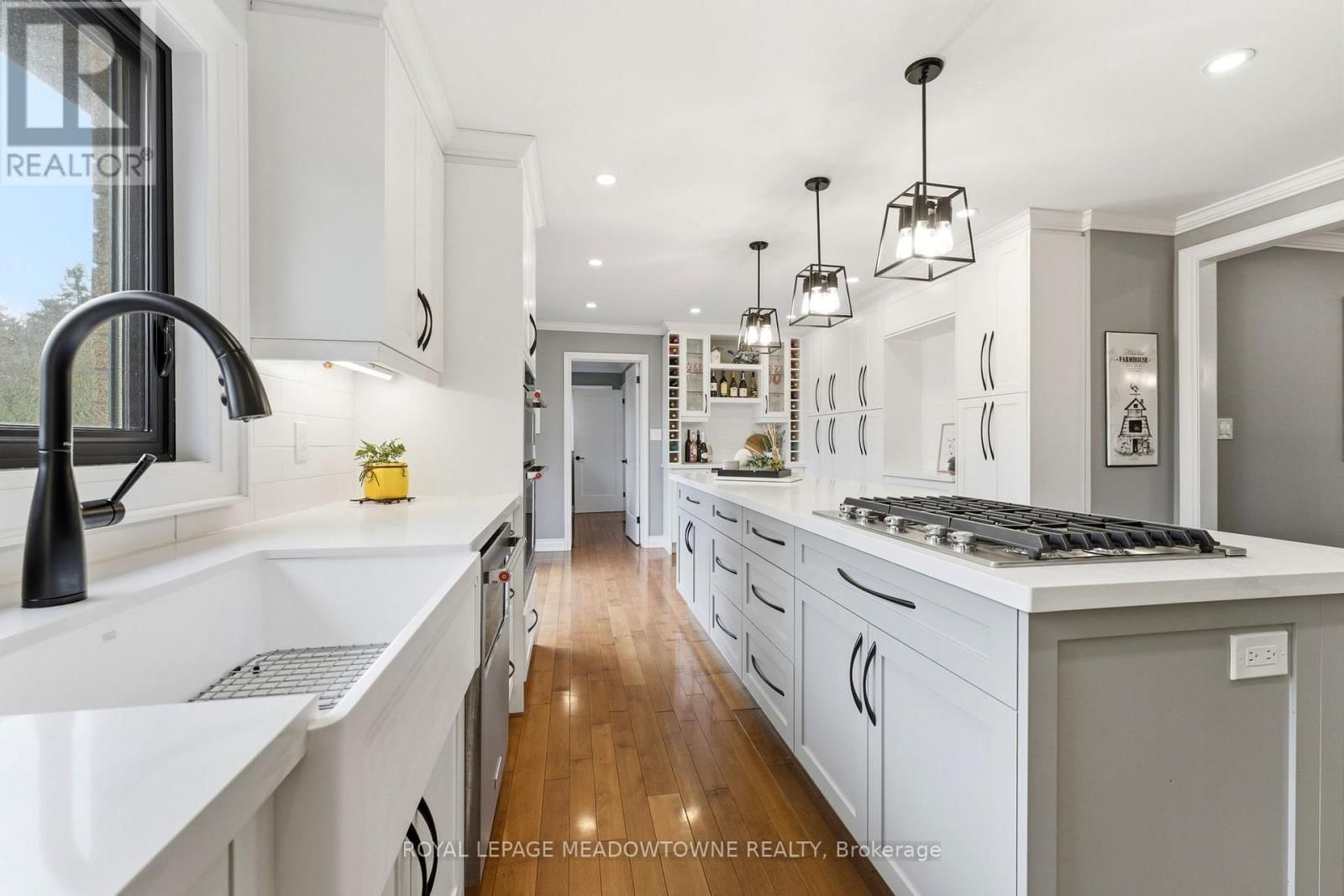 2 BLUEHERON LANE Image 11