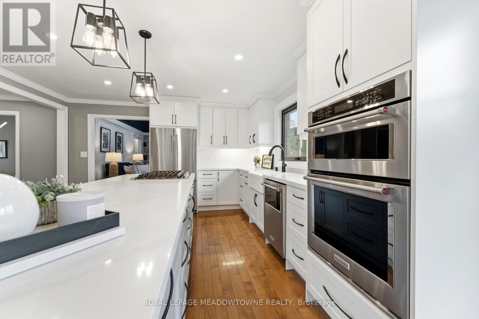 2 BLUEHERON LANE Image 12