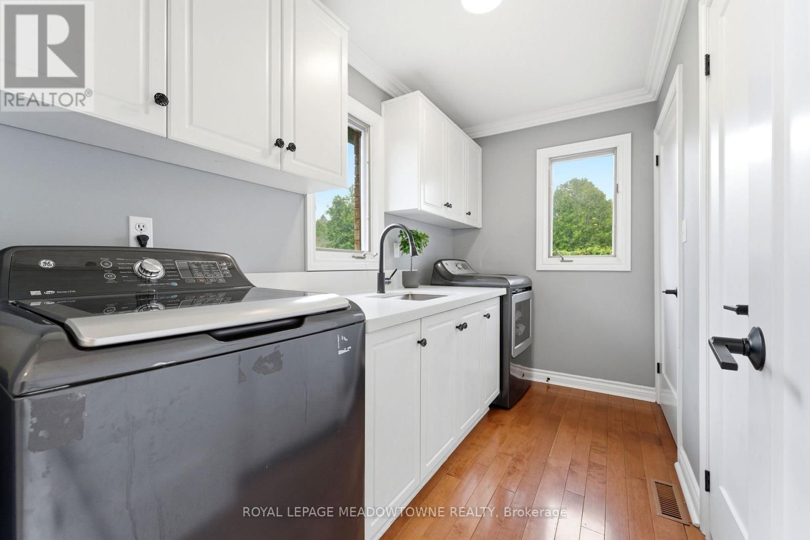 2 BLUEHERON LANE Image 21