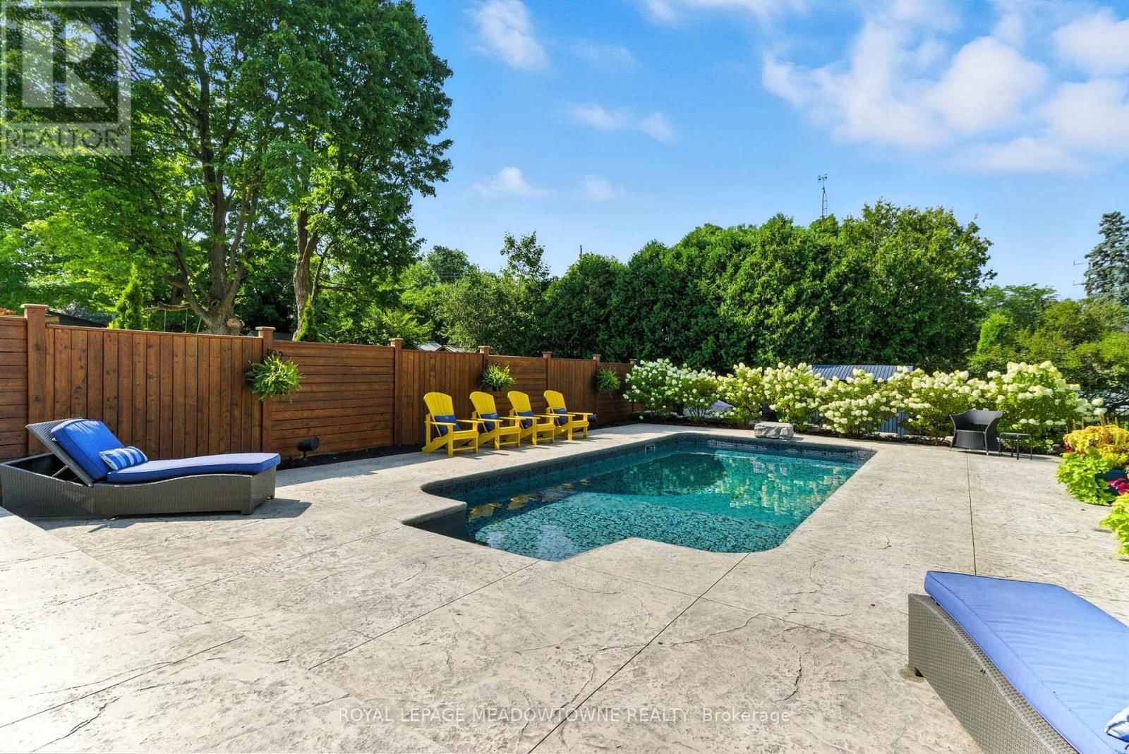 2 BLUEHERON LANE Image 34