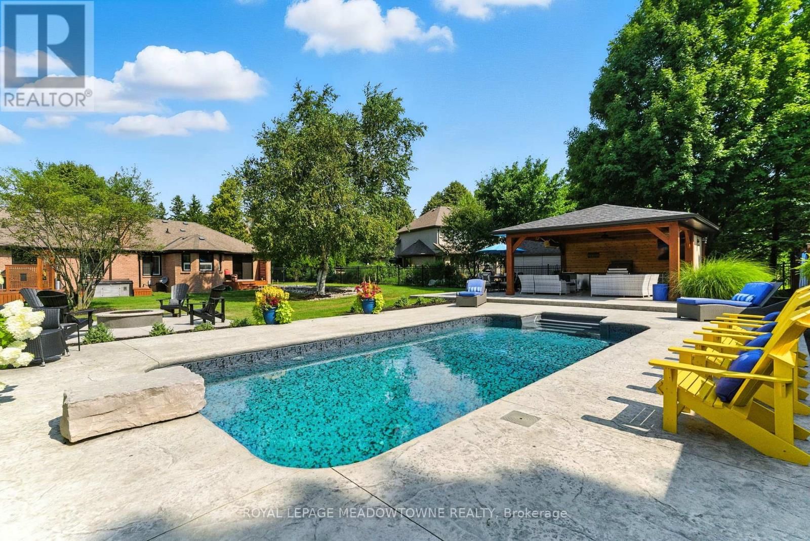 2 BLUEHERON LANE Image 36