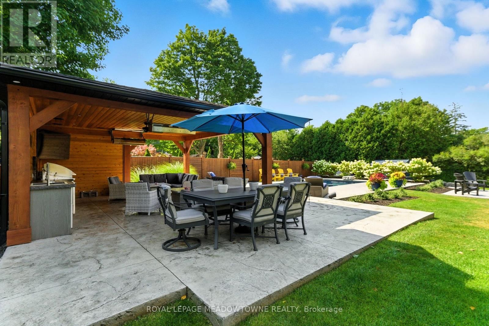 2 BLUEHERON LANE Image 40