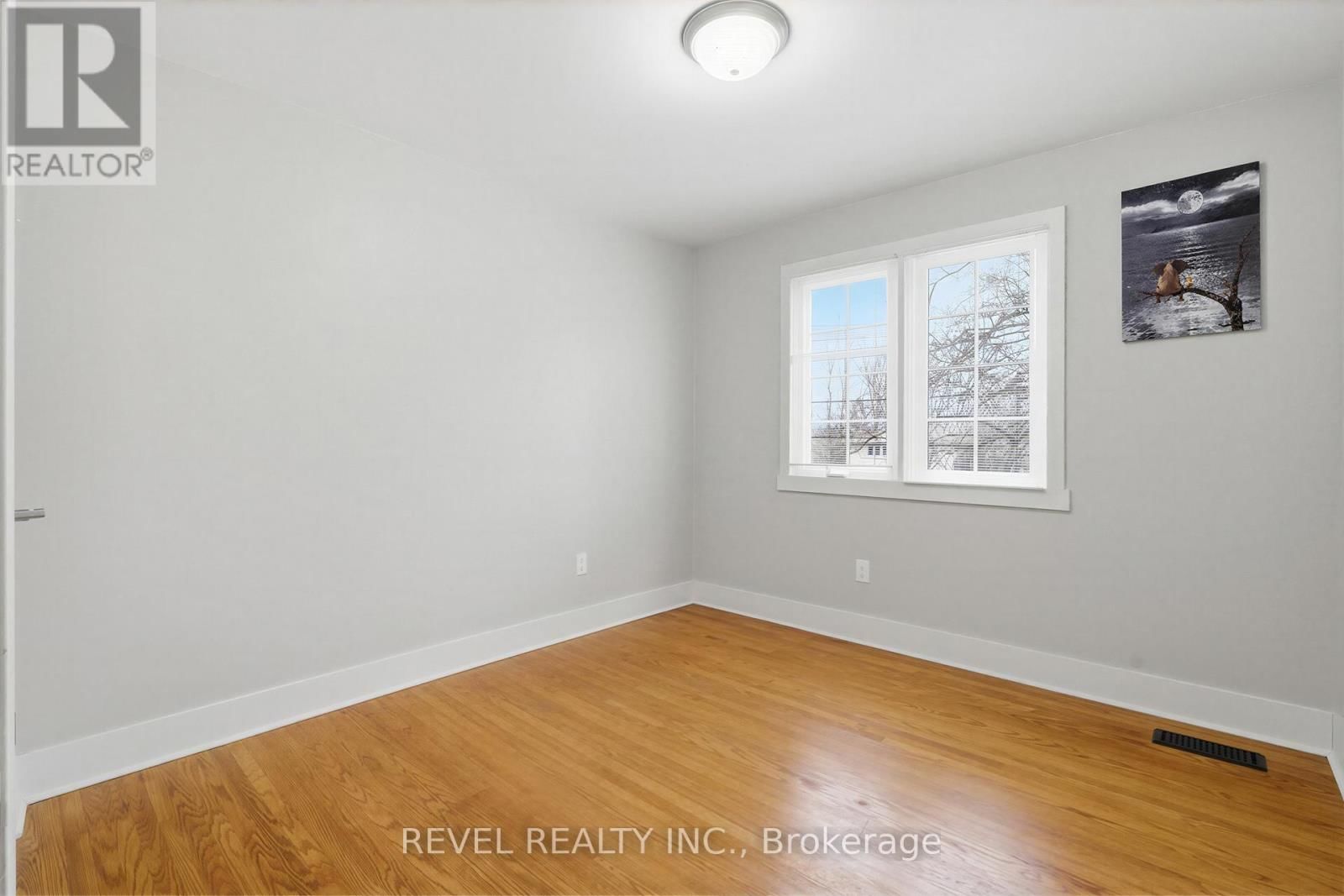 92 WATER STREET Image 12