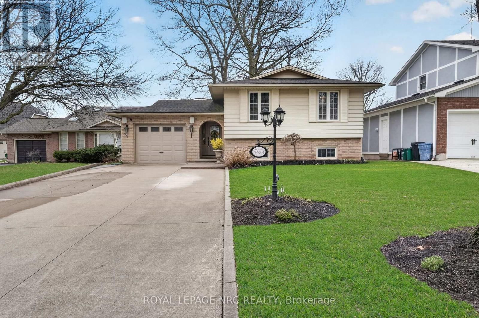 7438 PETRULLO COURT Image 1