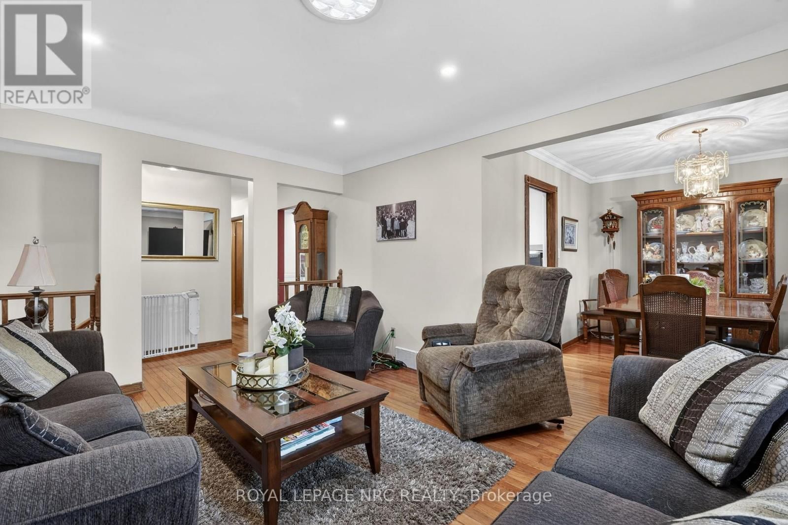 7438 PETRULLO COURT Image 11