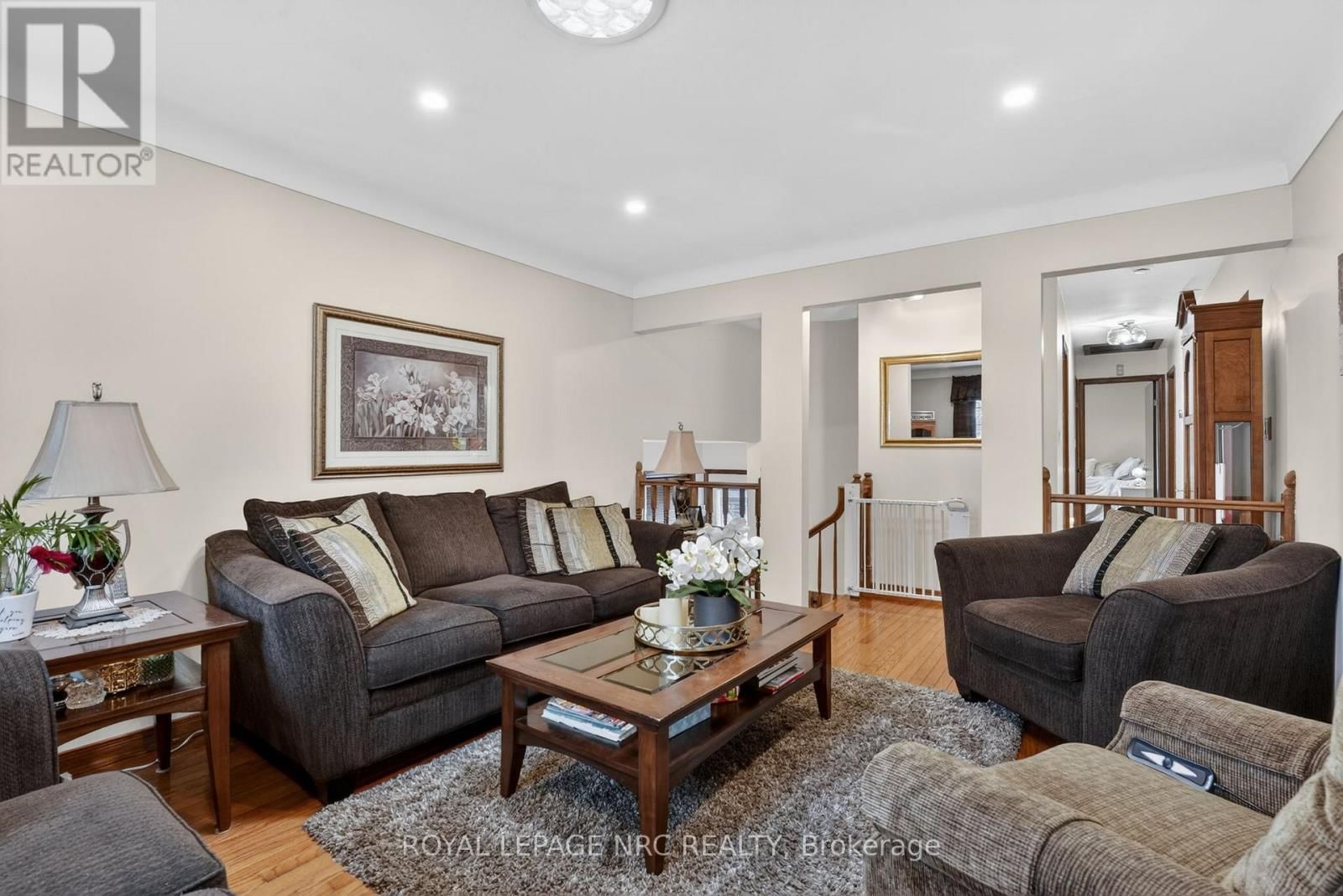 7438 PETRULLO COURT Image 12