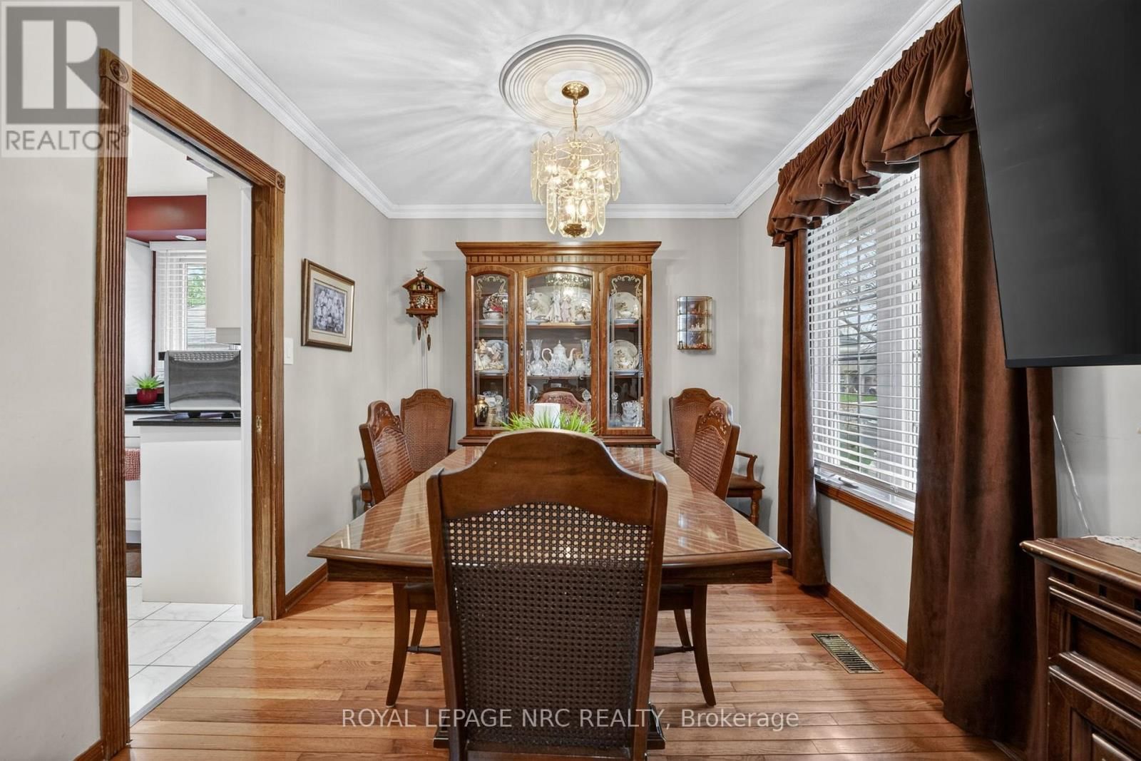 7438 PETRULLO COURT Image 13