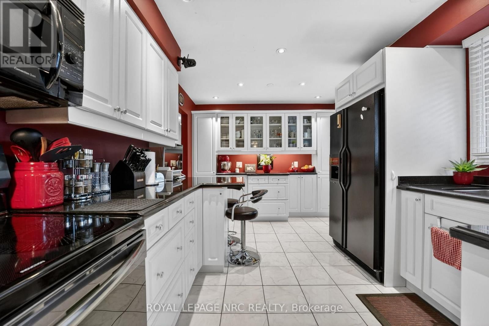 7438 PETRULLO COURT Image 16