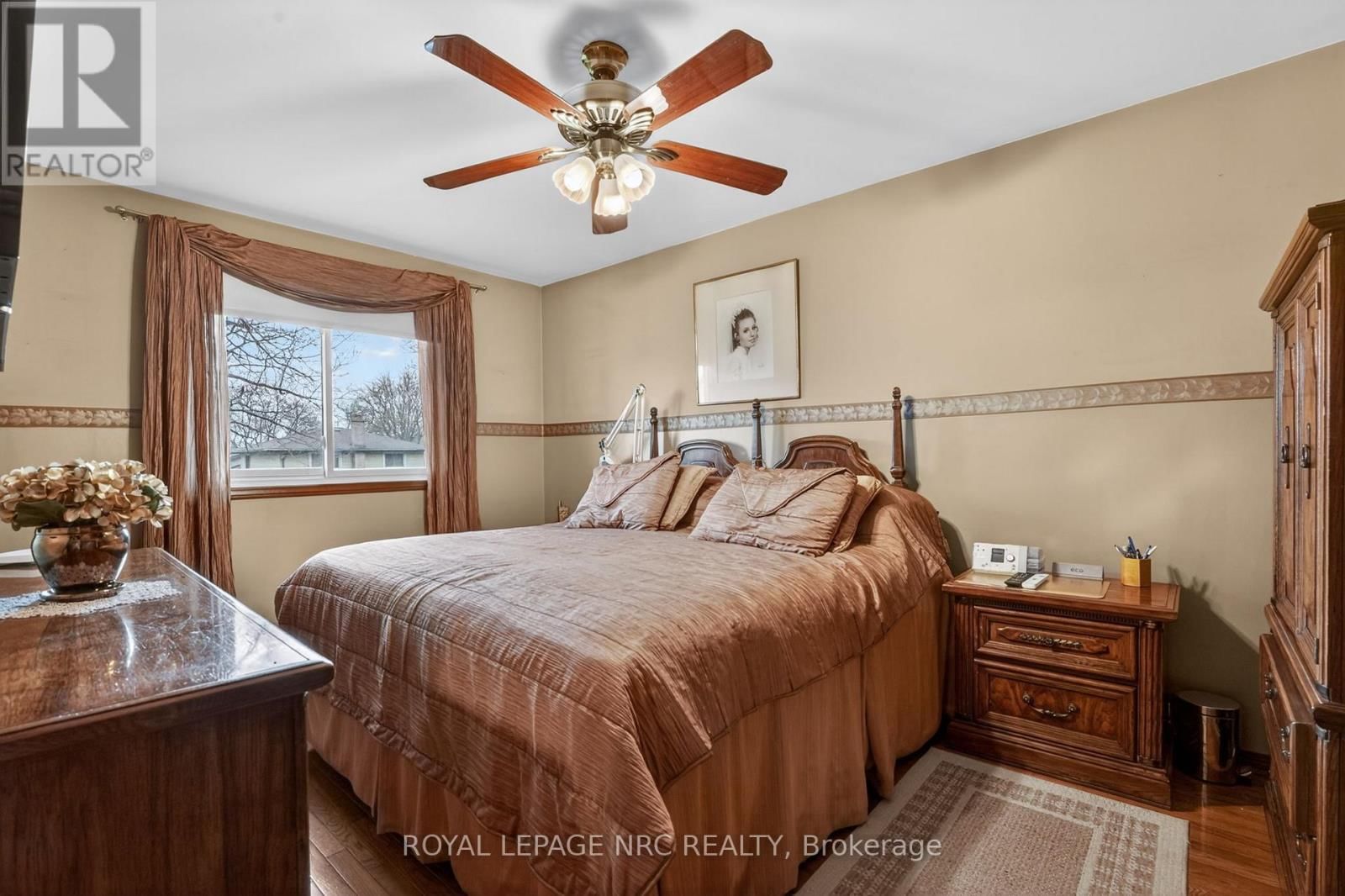 7438 PETRULLO COURT Image 25