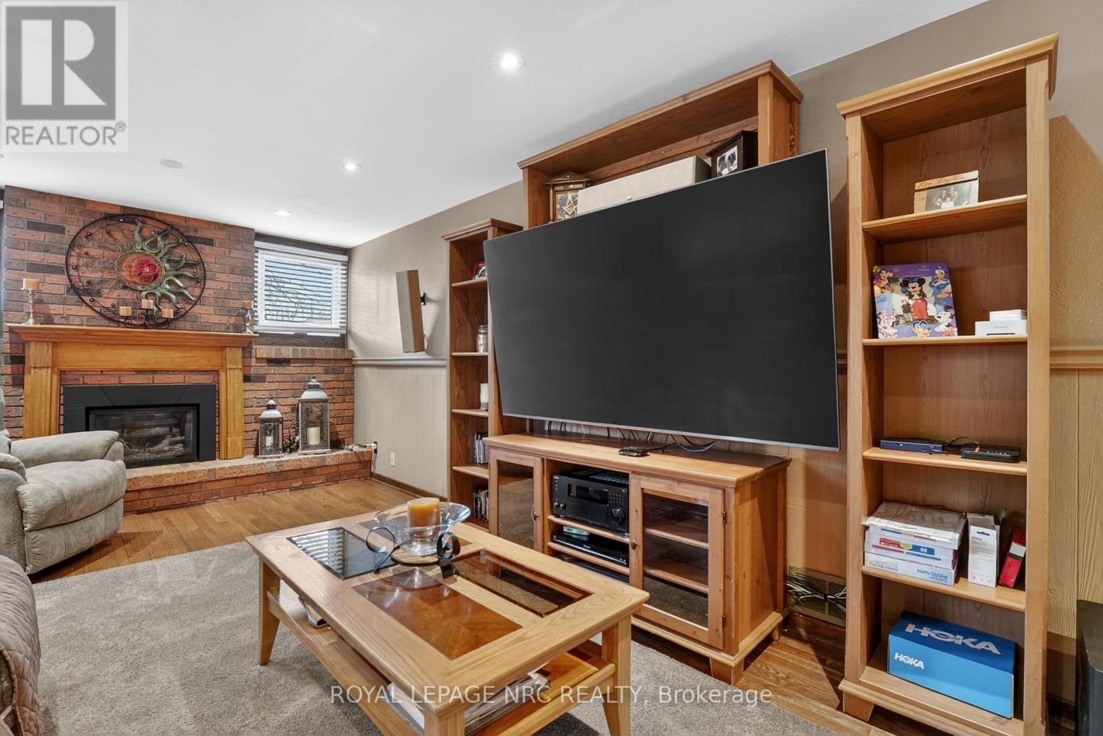 7438 PETRULLO COURT Image 30