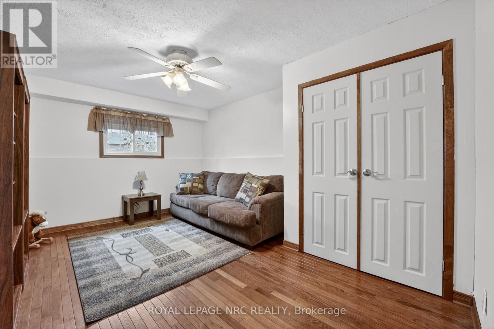 7438 PETRULLO COURT Image 33