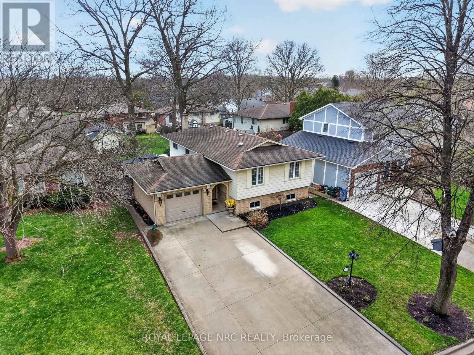 7438 PETRULLO COURT Image 44