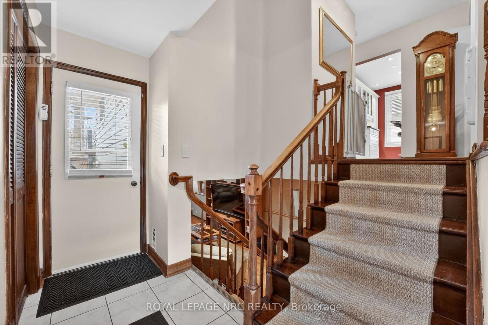 7438 PETRULLO COURT Image 8