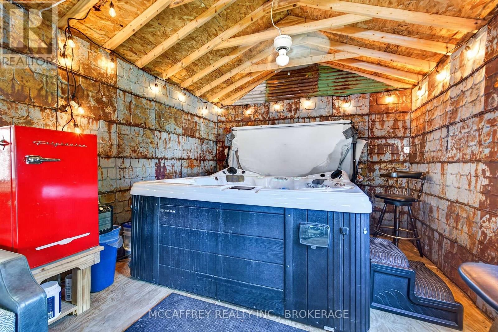 26 DOLLAR CRESCENT Image 33