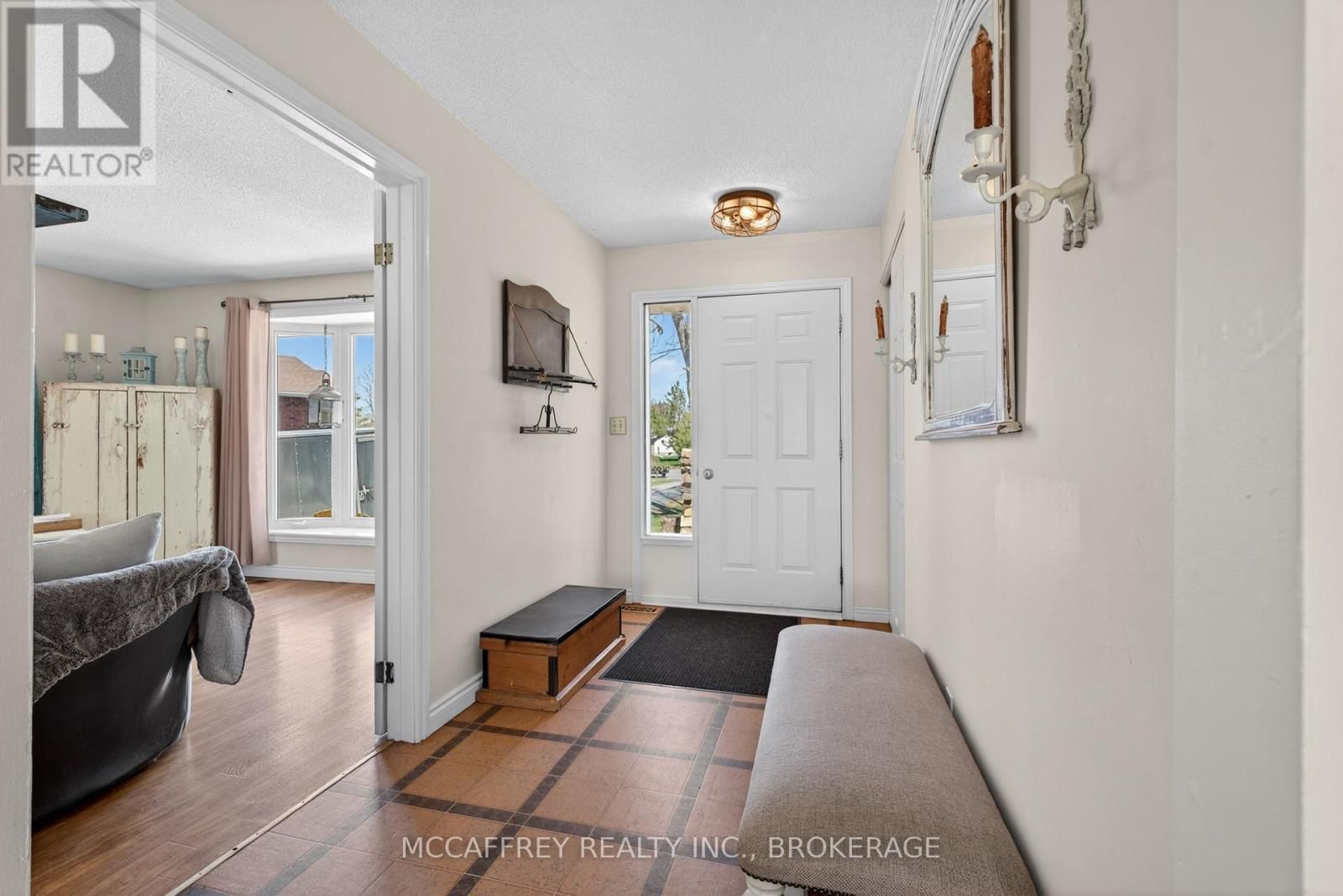 26 DOLLAR CRESCENT Image 5