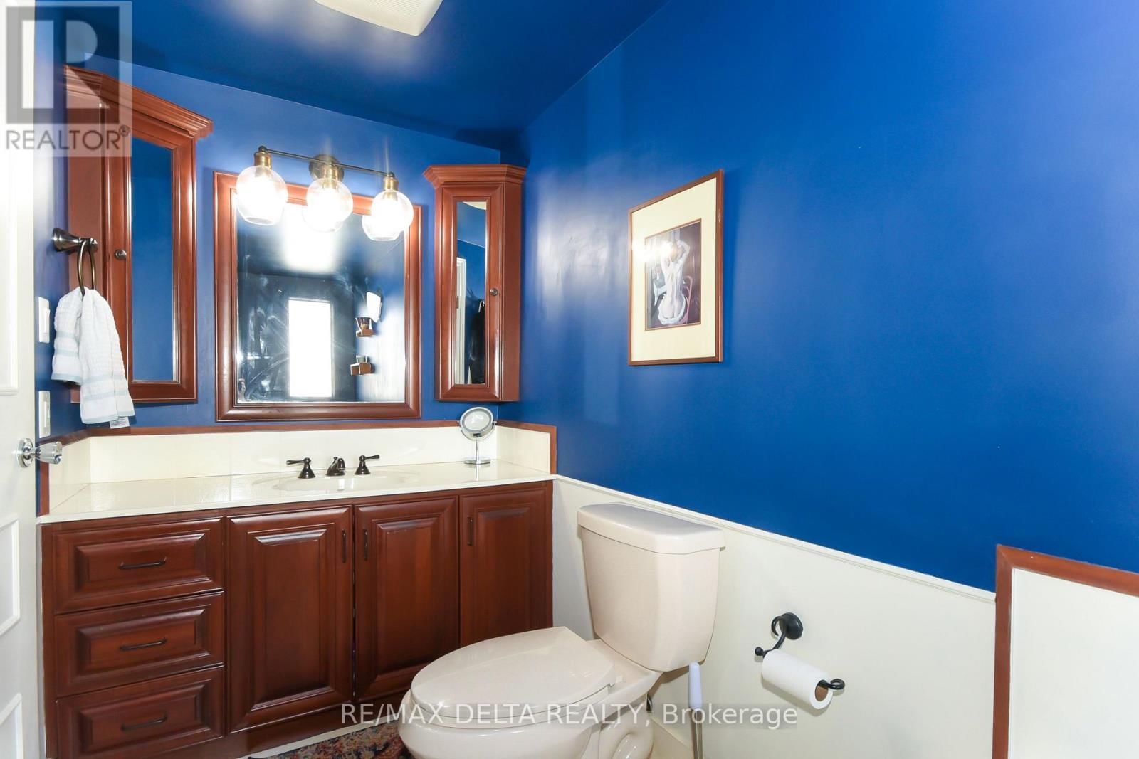 13 PARKLANE COURT Image 20