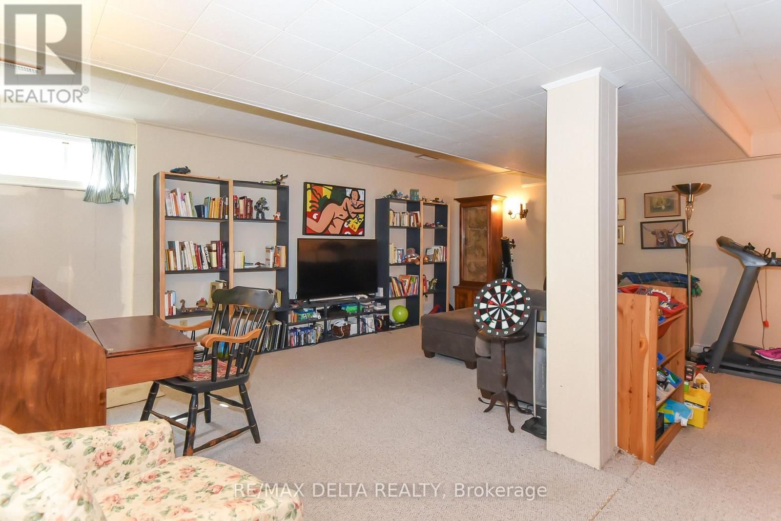 13 PARKLANE COURT Image 26