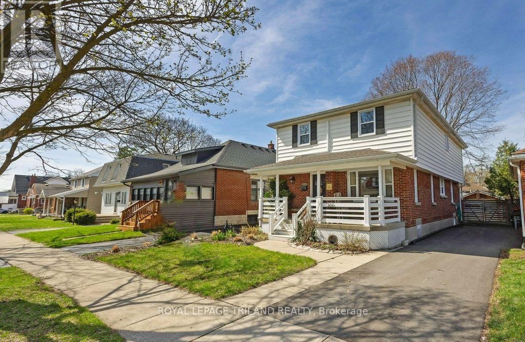 1366 LANGMUIR AVENUE Image 2