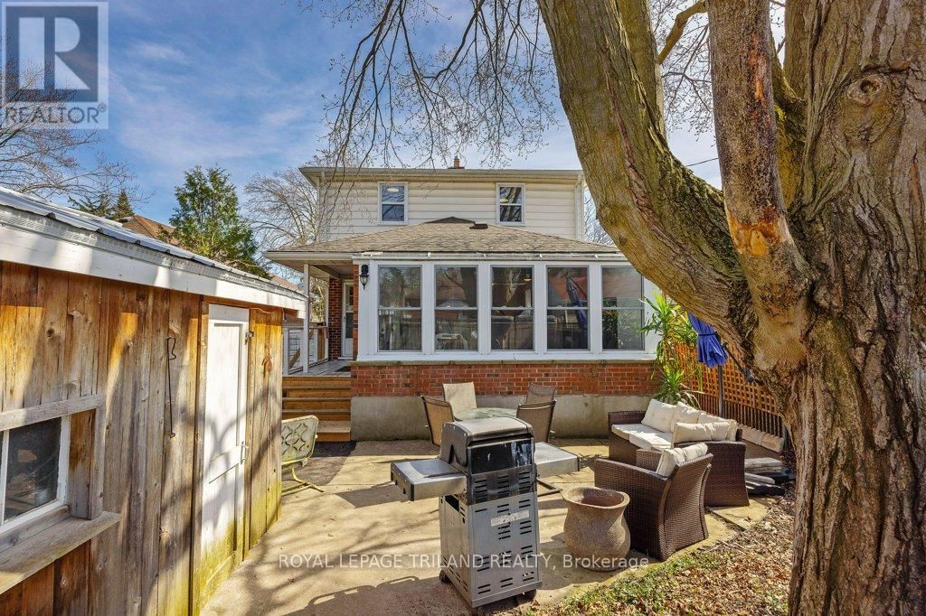 1366 LANGMUIR AVENUE Image 46