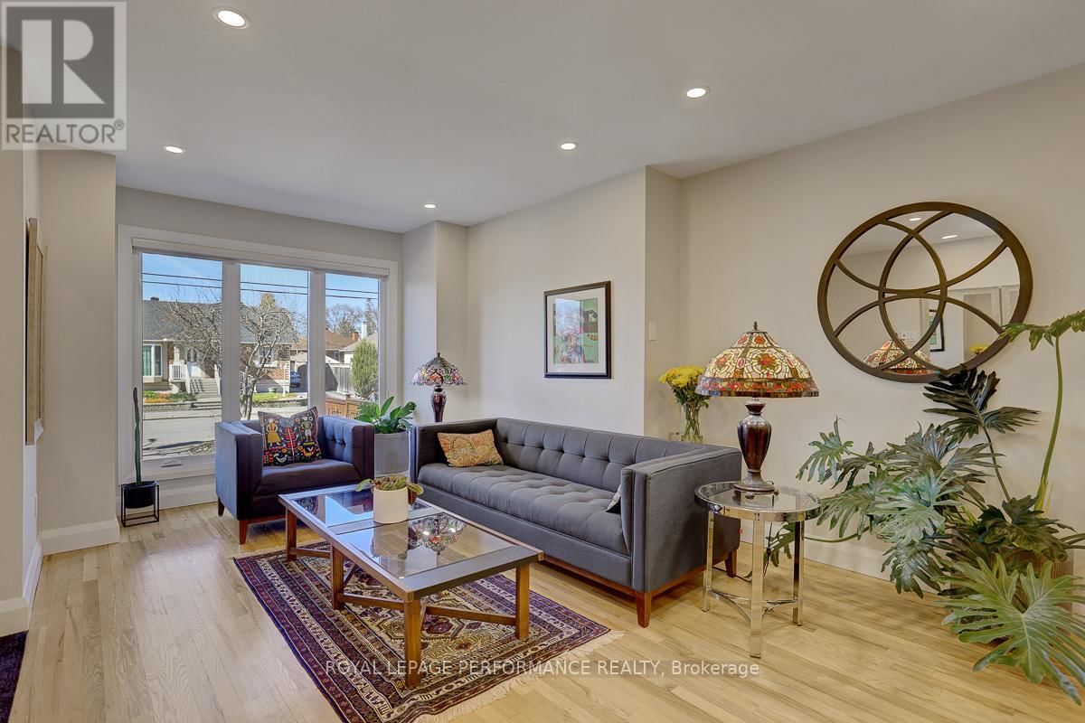 86 WEST PRESLAND ROAD Image 13