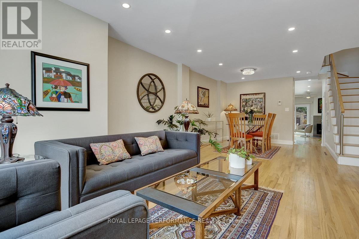 86 WEST PRESLAND ROAD Image 15