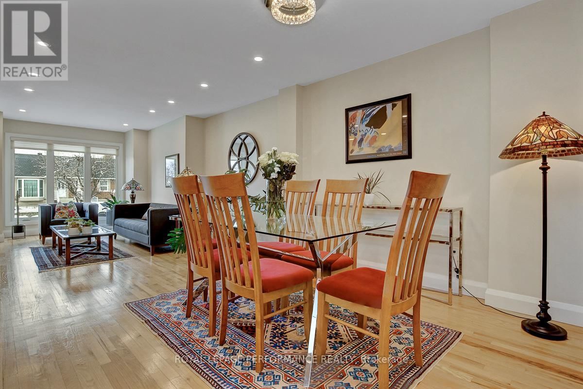 86 WEST PRESLAND ROAD Image 18