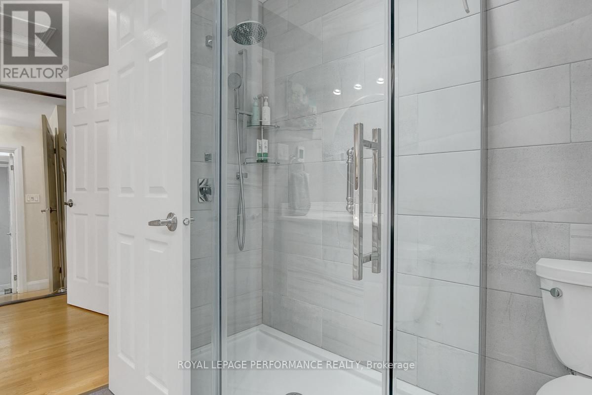 86 WEST PRESLAND ROAD Image 28