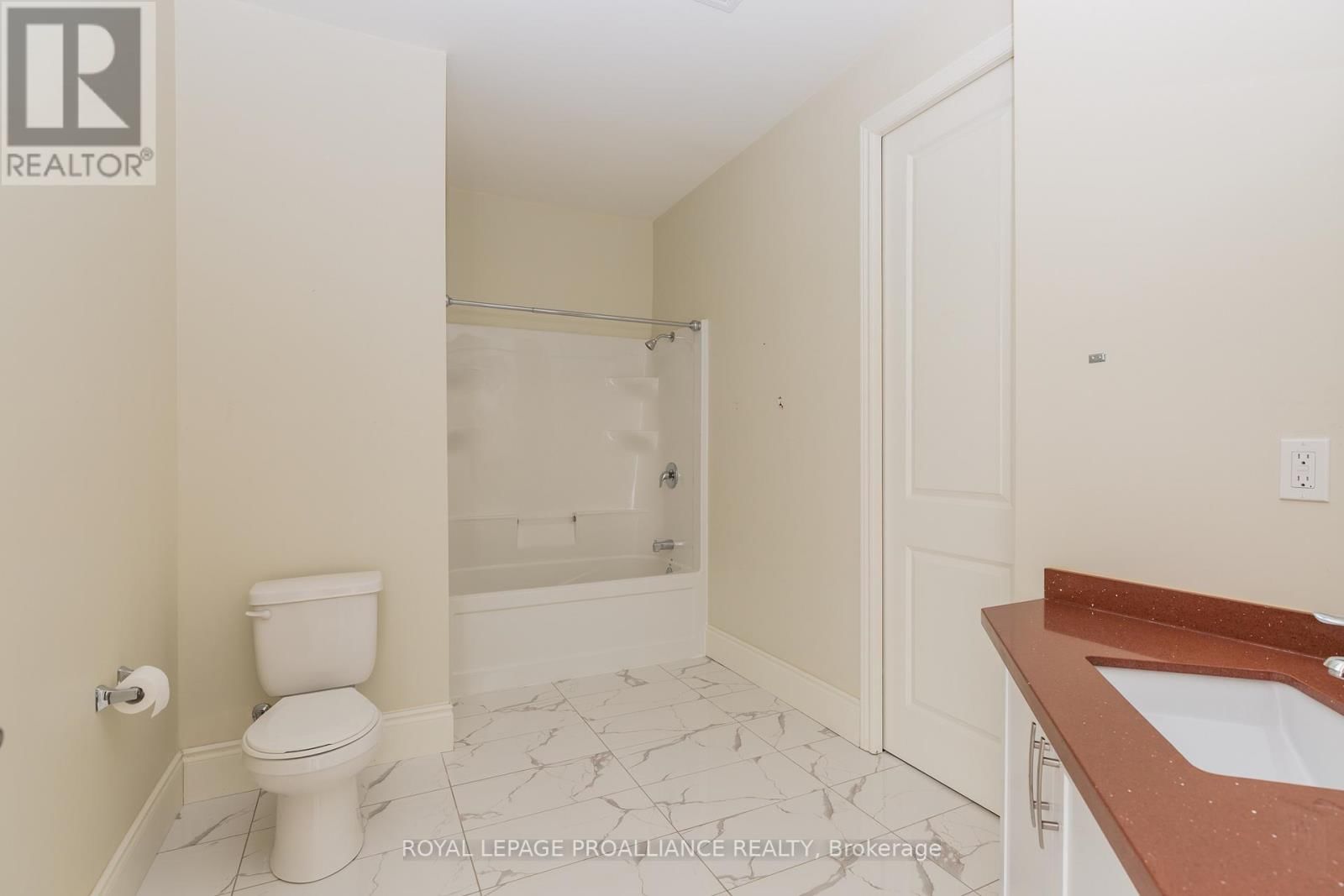 202 - 863 ABBEY LANE Image 10