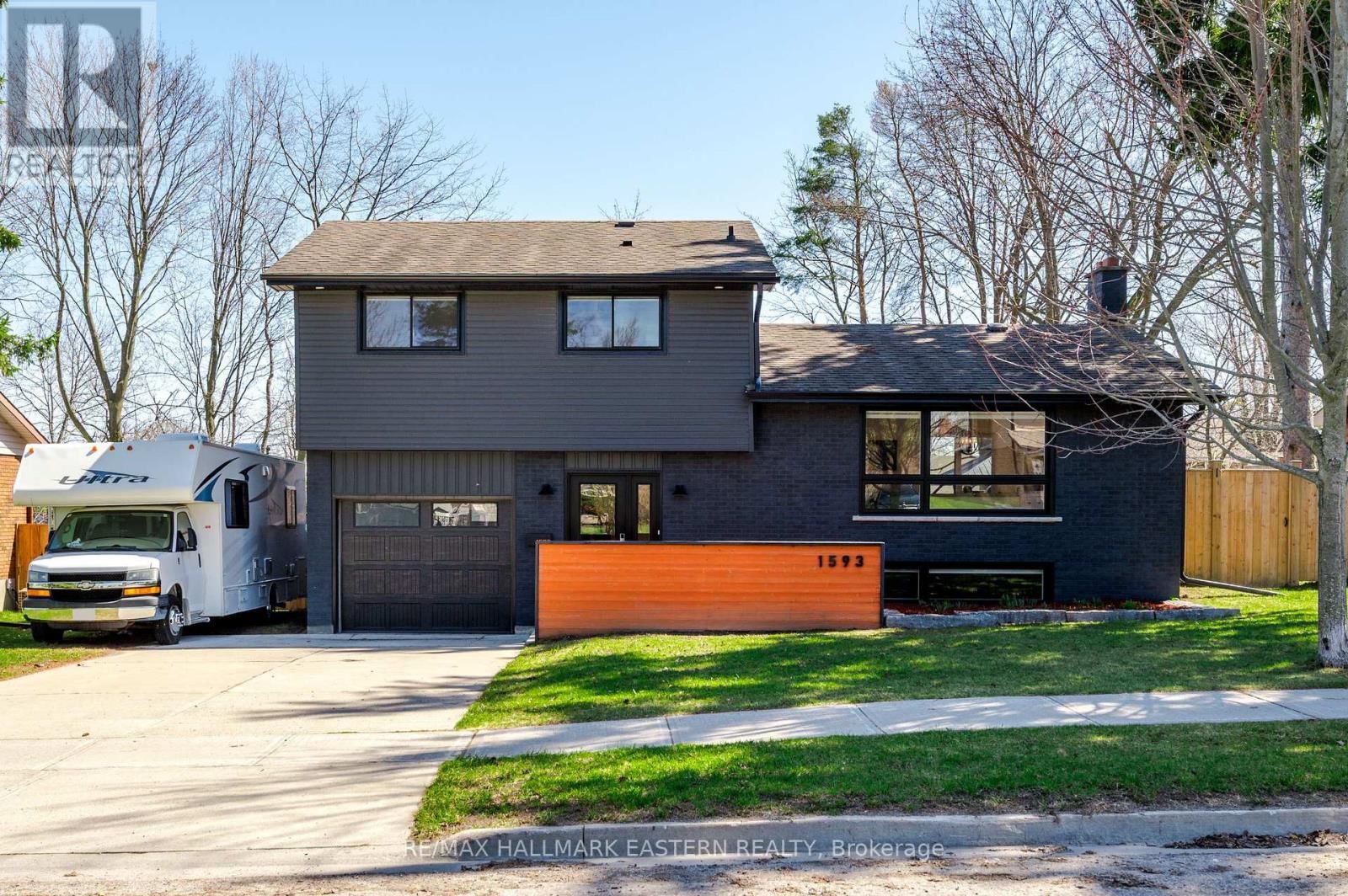 1593 WESTBROOK DRIVE Image 1