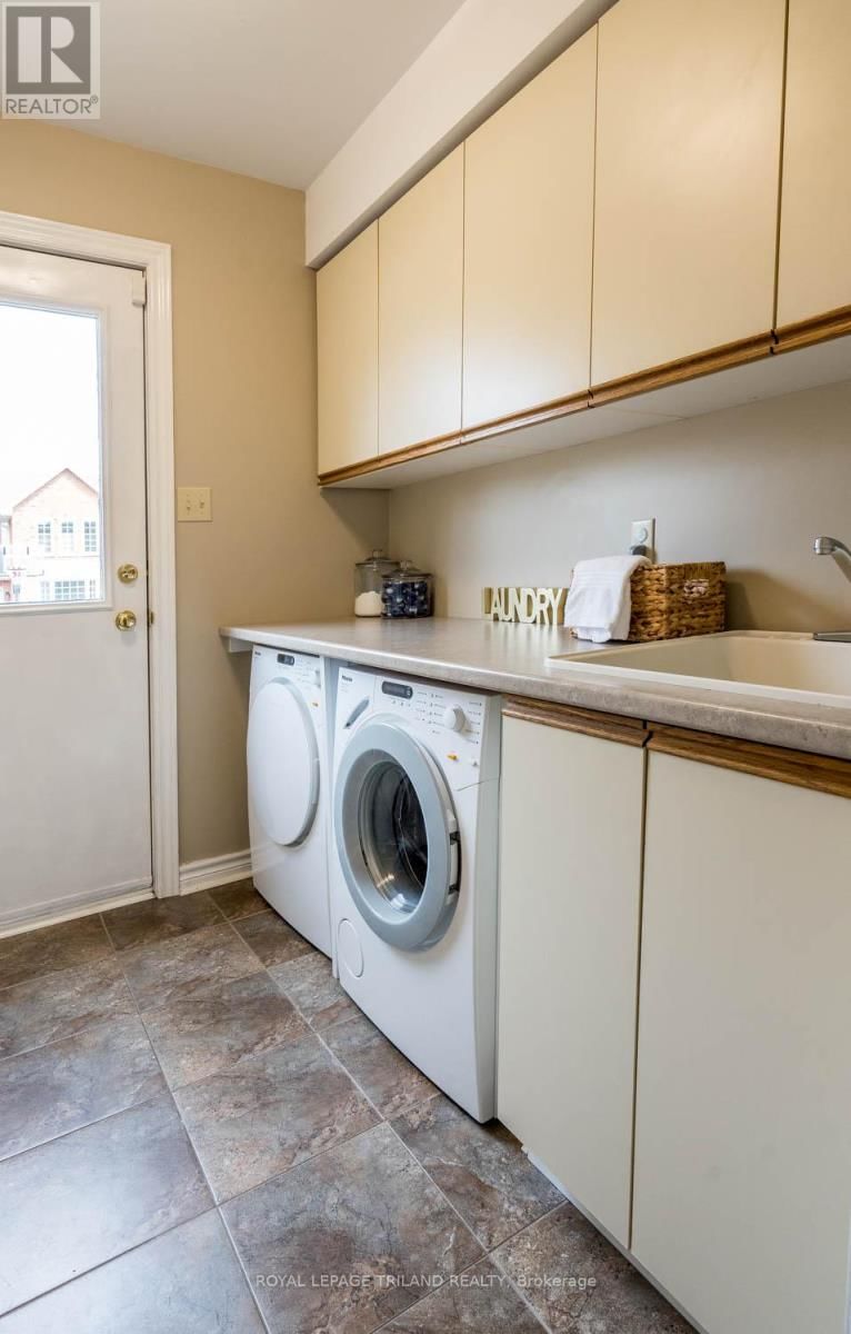 50 PENRITH CRESCENT Image 15