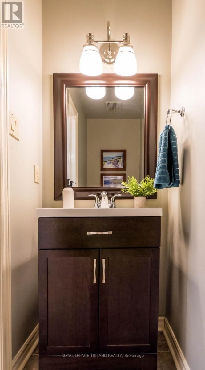 50 PENRITH CRESCENT Image 16