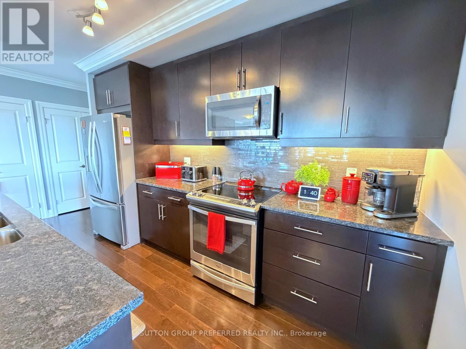 260 VILLAGEWALK BOULEVARD Image 10