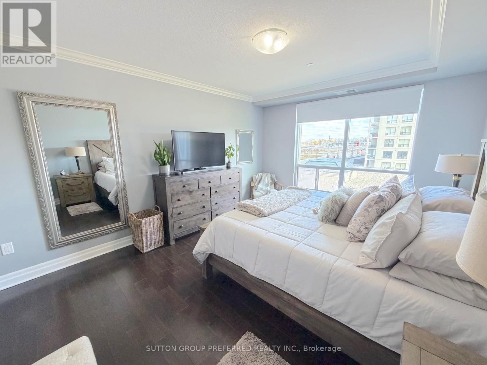 260 VILLAGEWALK BOULEVARD Image 20