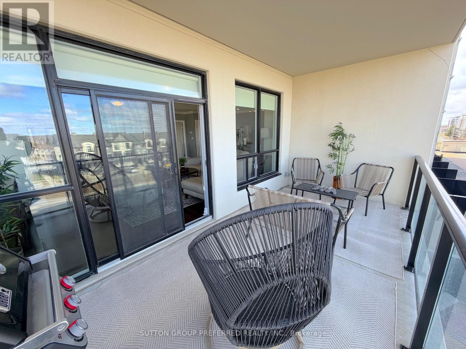 260 VILLAGEWALK BOULEVARD Image 26