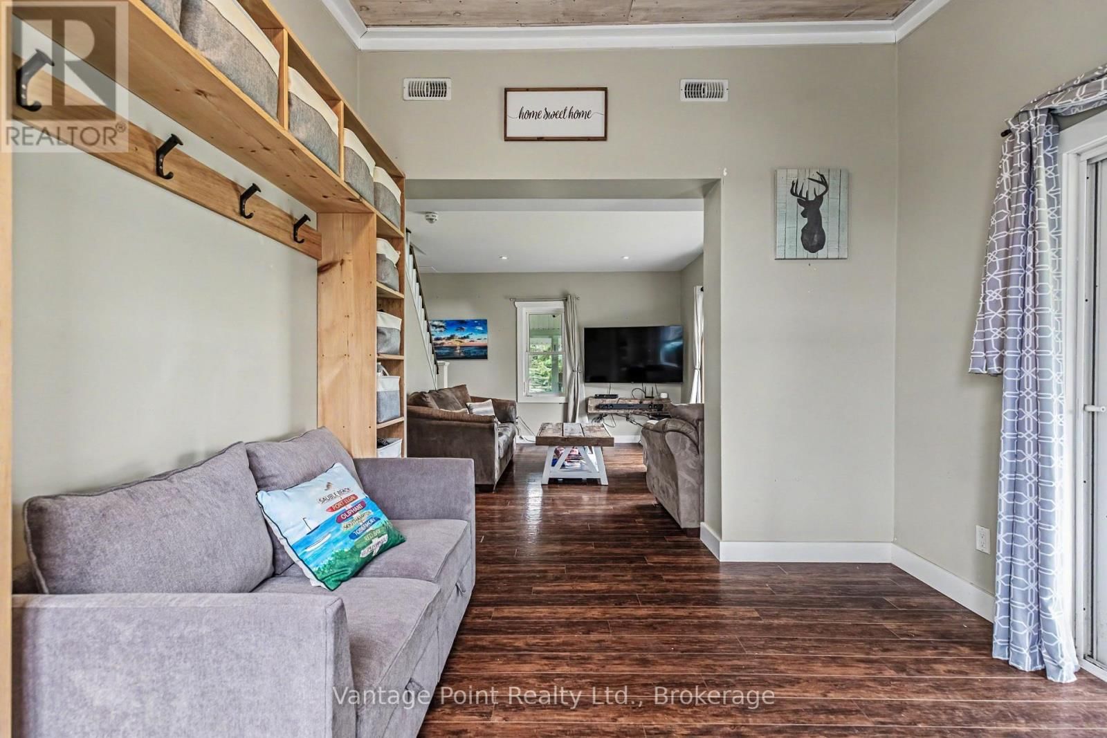 773760 10 HIGHWAY Image 17