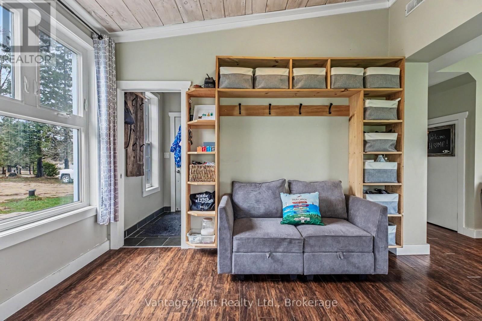 773760 10 HIGHWAY Image 18