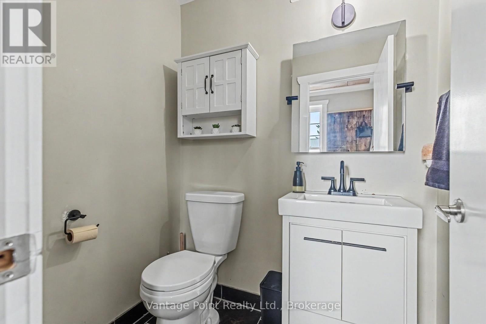 773760 10 HIGHWAY Image 21