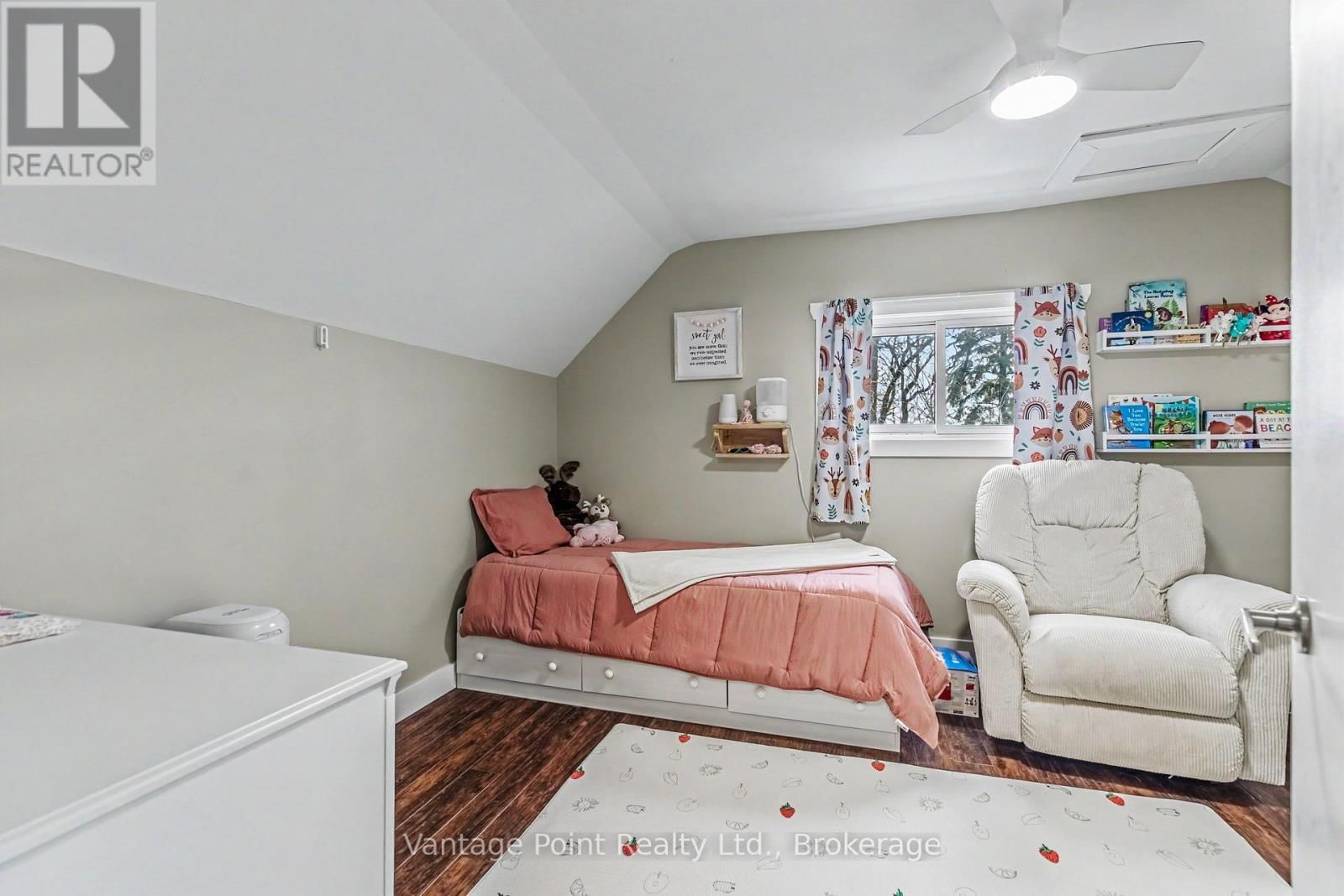 773760 10 HIGHWAY Image 27