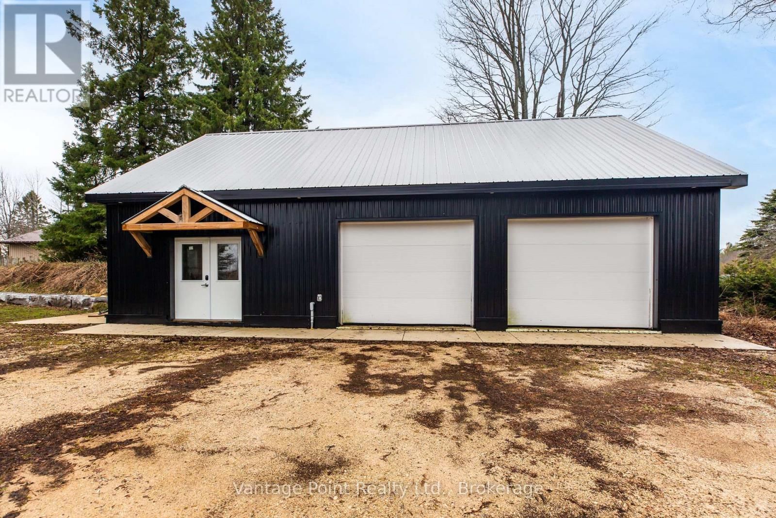 773760 10 HIGHWAY Image 30