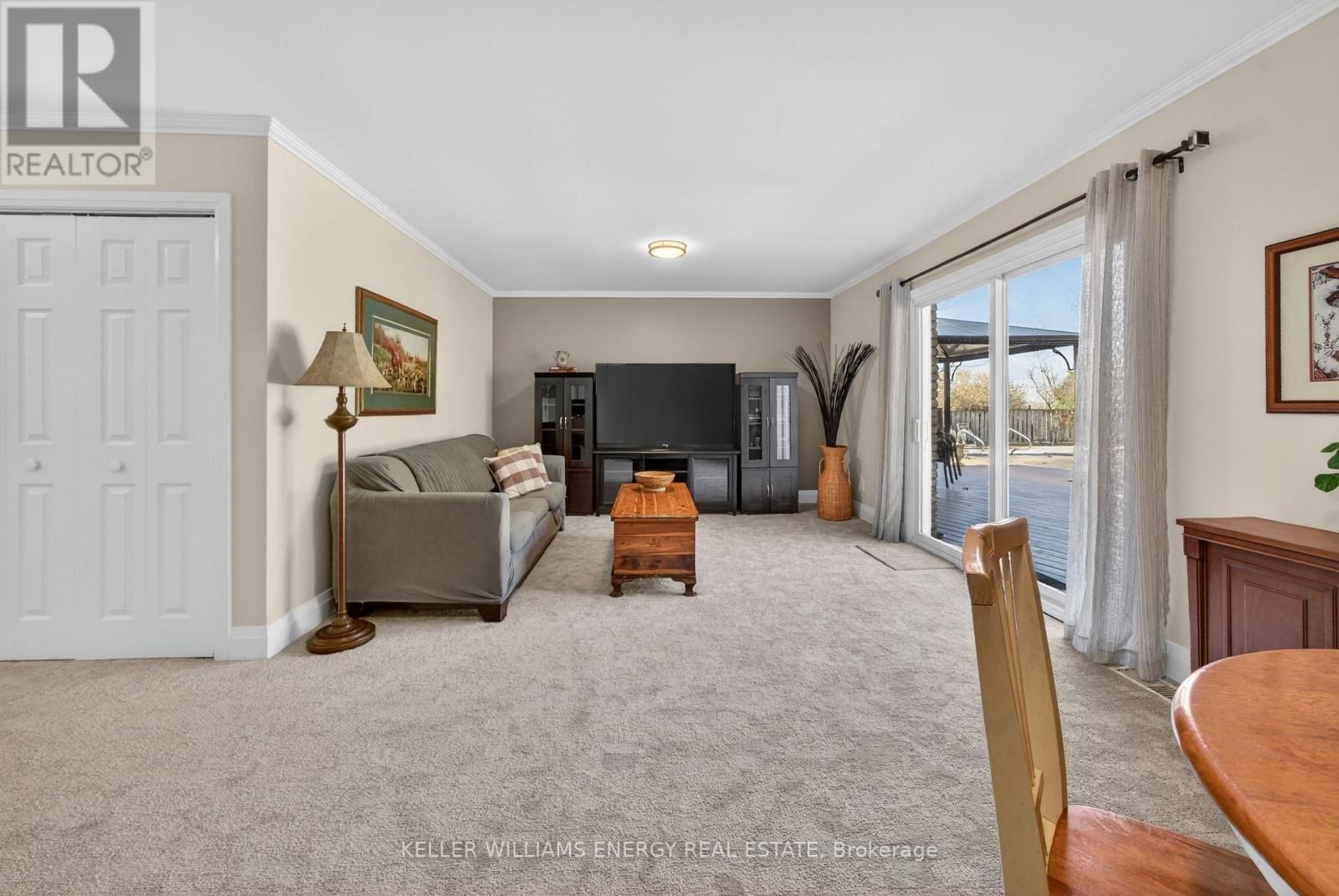 109 OLD ORCHARD ROAD Image 38