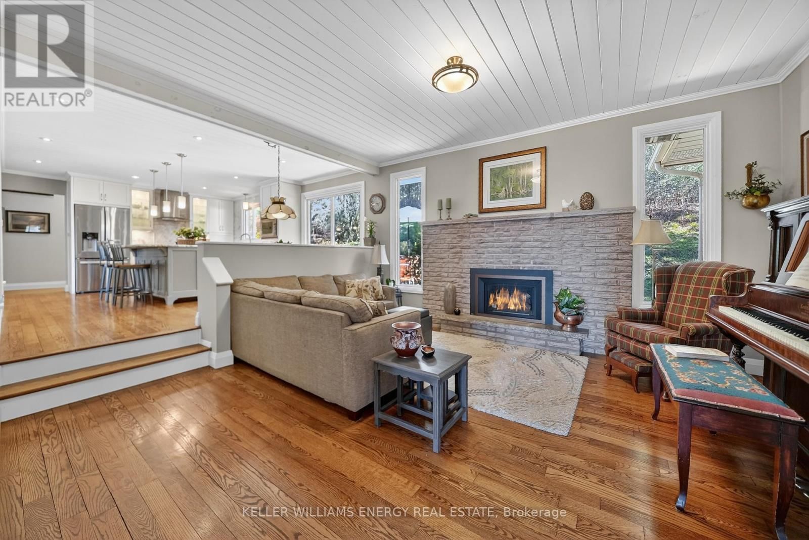 109 OLD ORCHARD ROAD Image 8