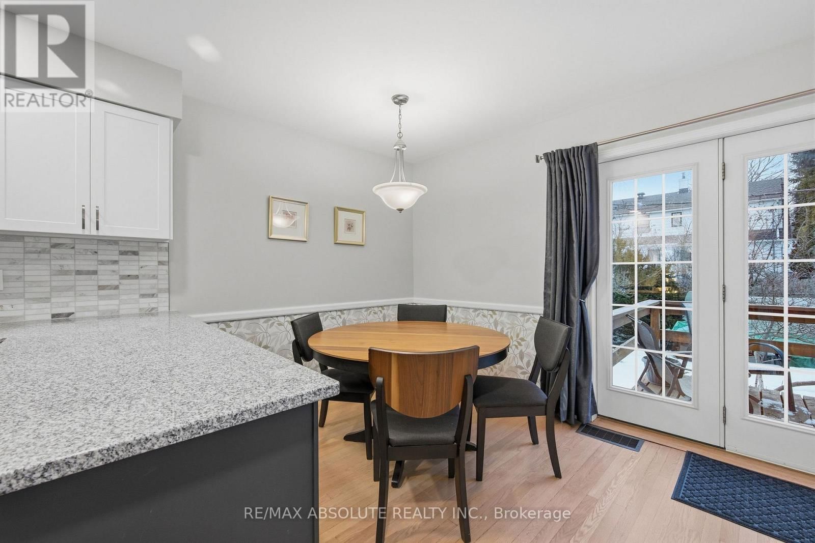 605 ROWANWOOD AVENUE Image 14