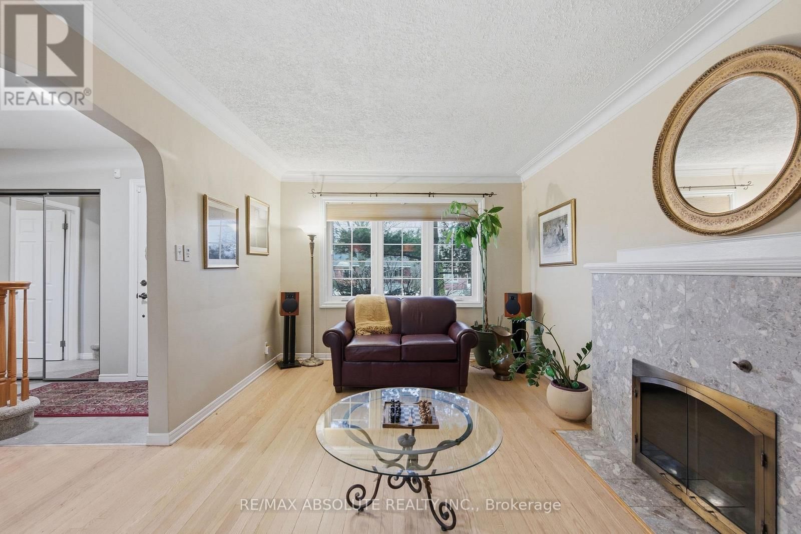 605 ROWANWOOD AVENUE Image 4