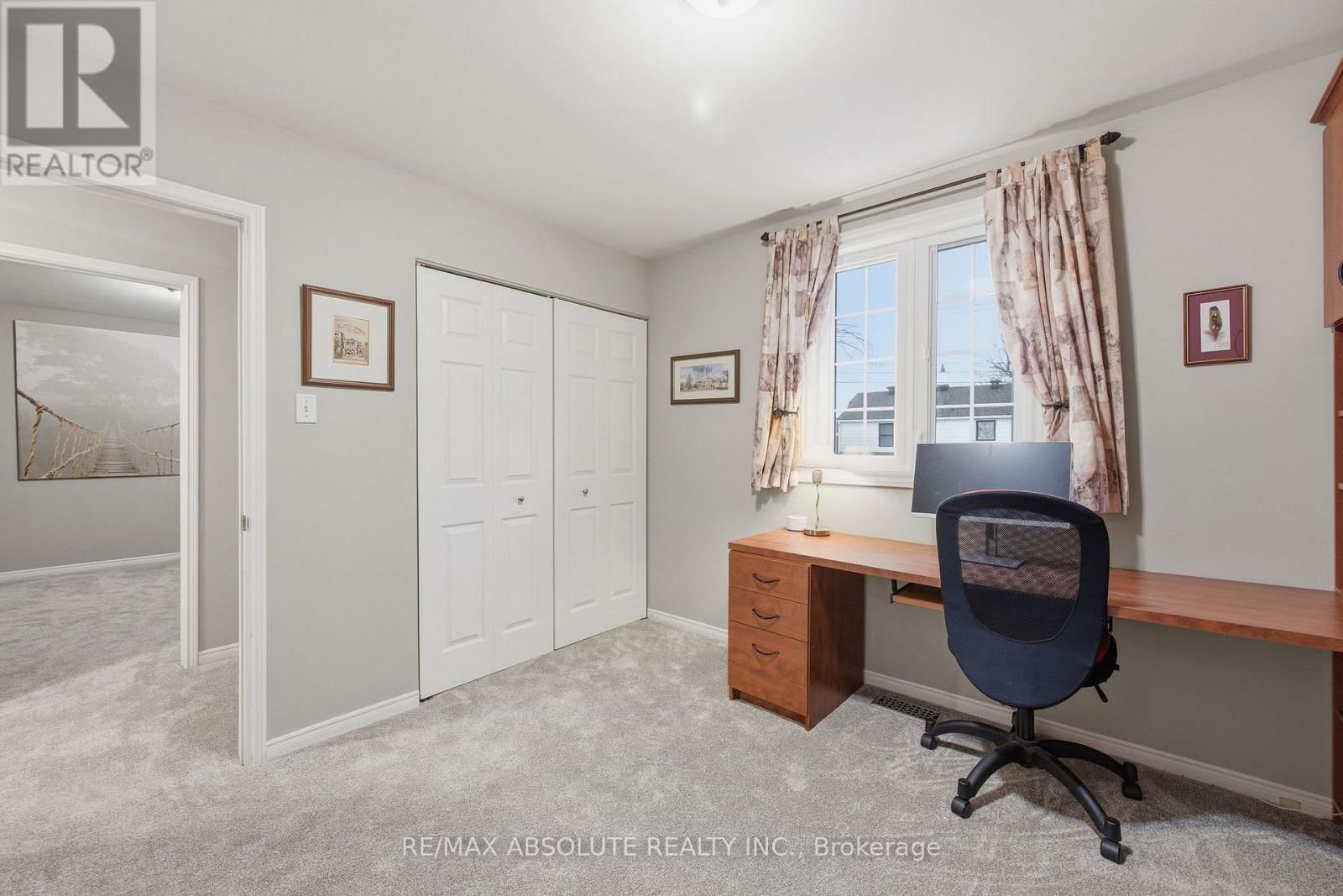 605 ROWANWOOD AVENUE Image 42