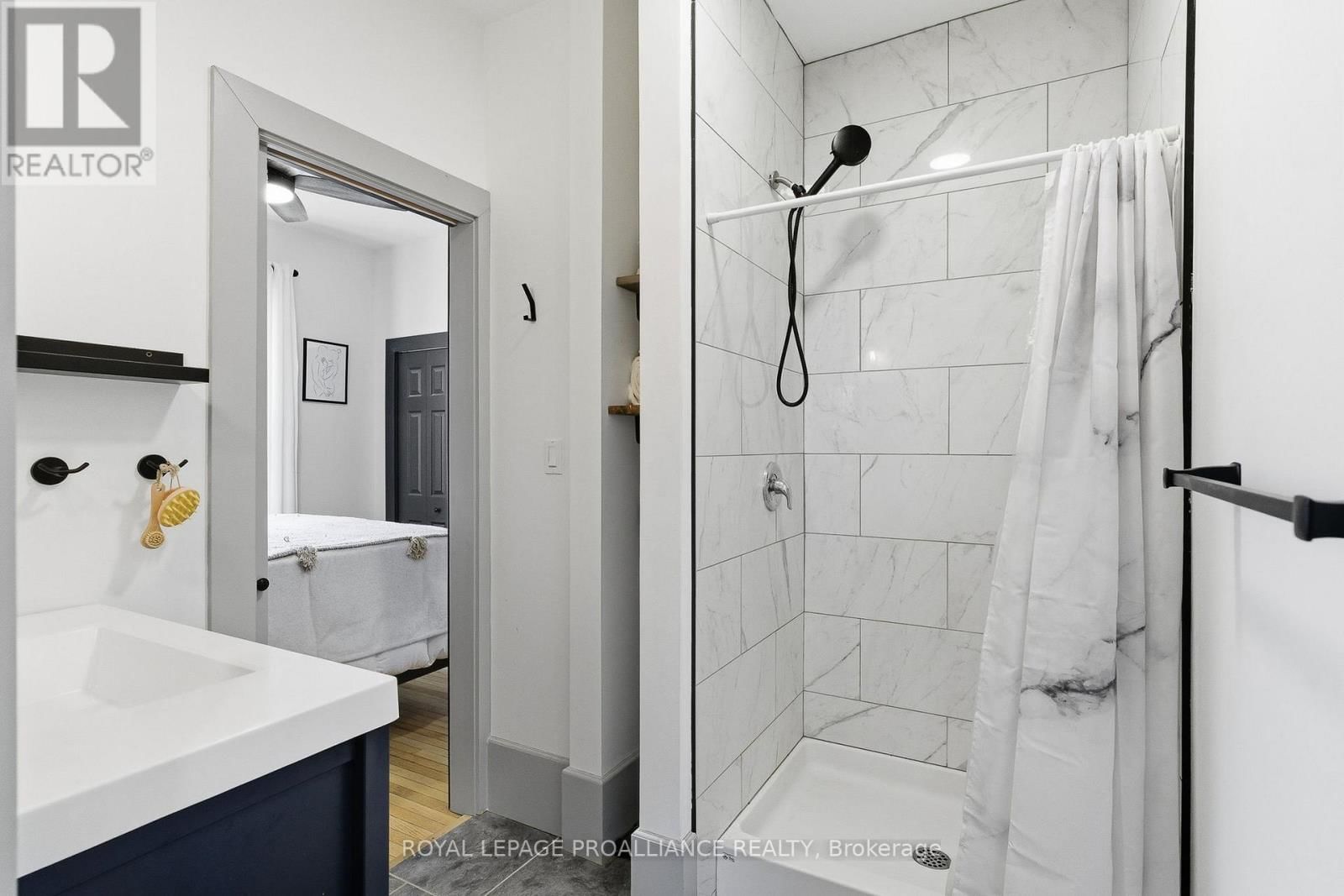 300 GEORGE STREET Image 14