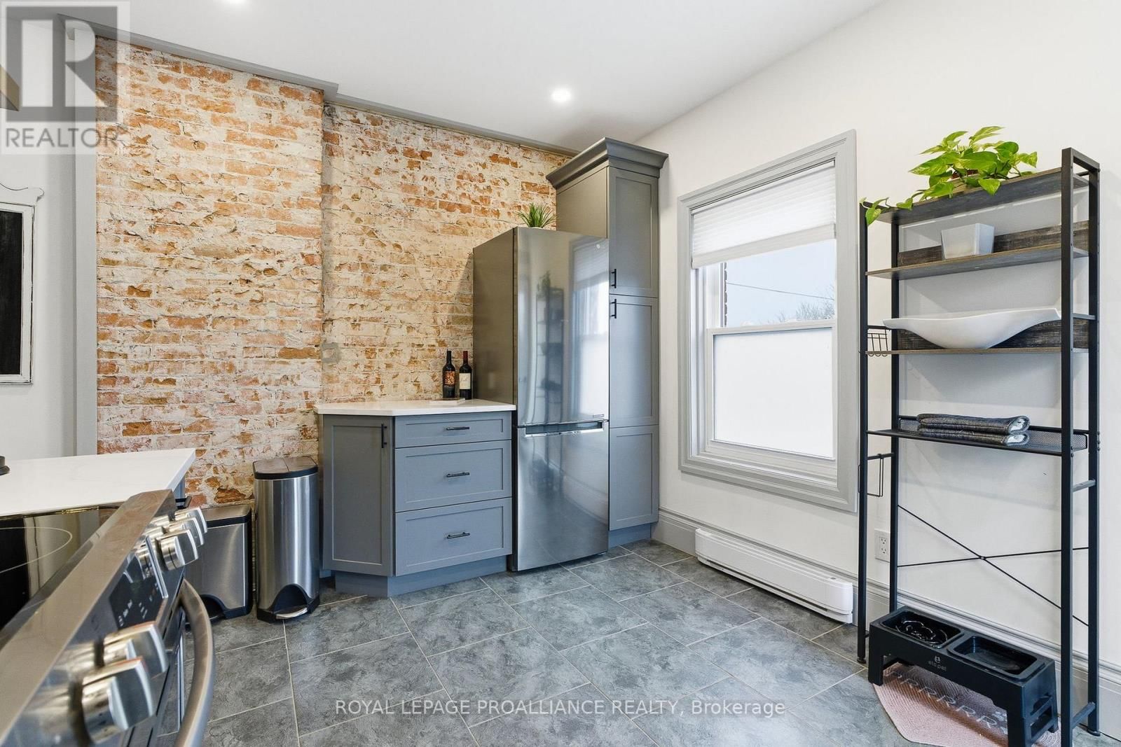 300 GEORGE STREET Image 28