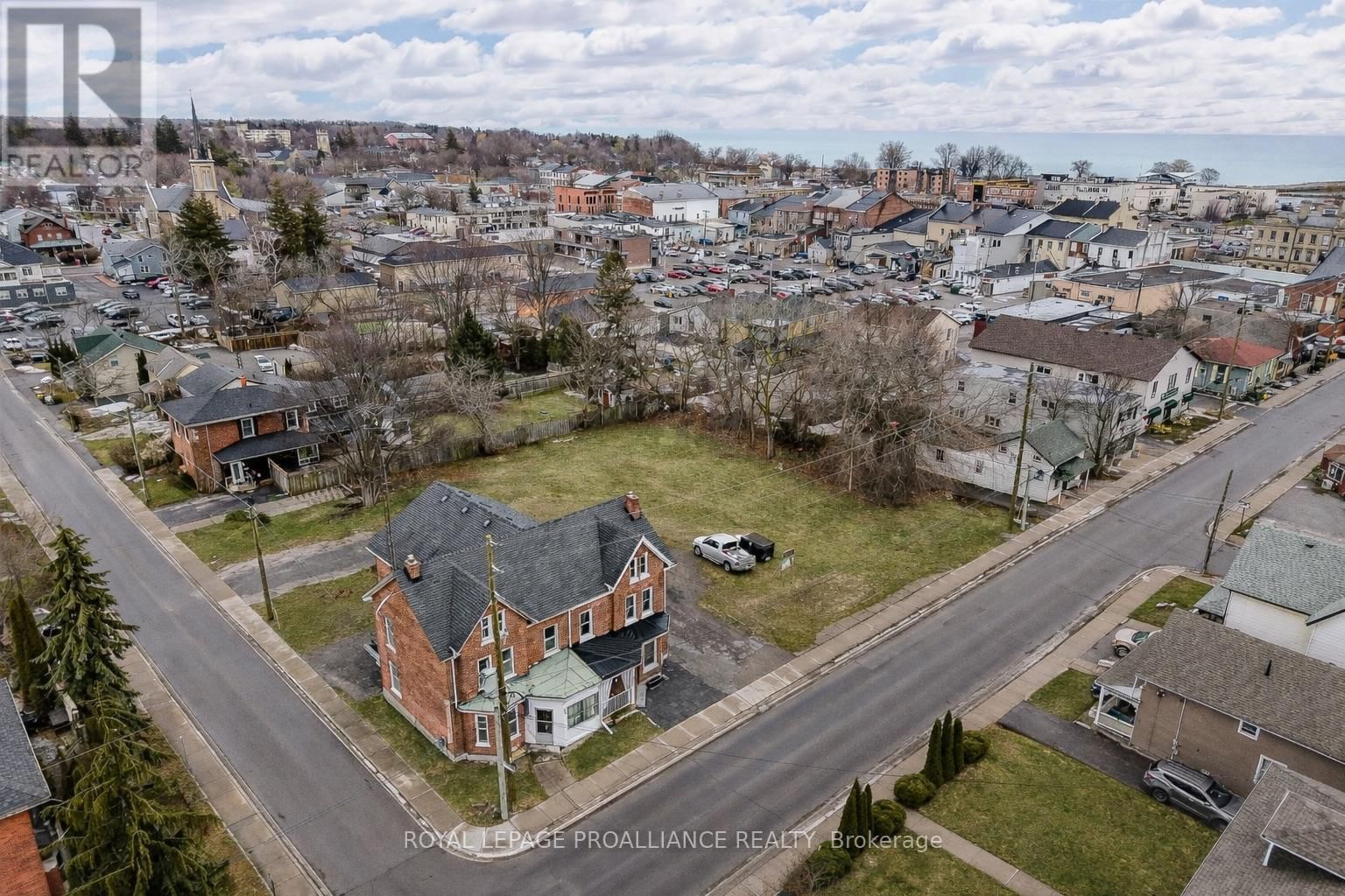 300 GEORGE STREET Image 47