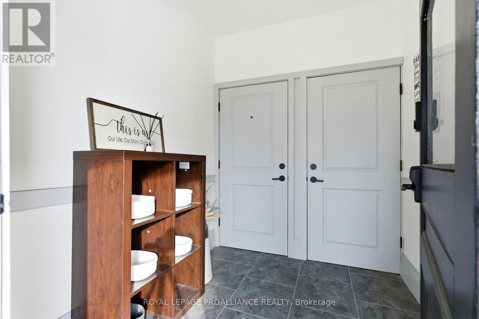 300 GEORGE STREET Image 6