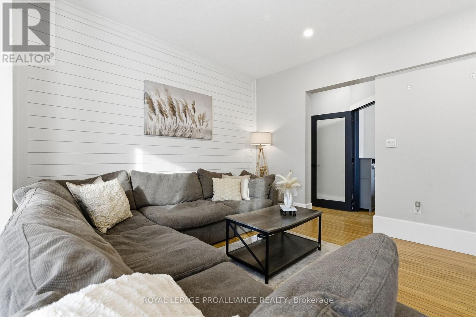 300 GEORGE STREET Image 9